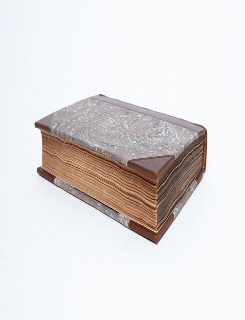 A Sketch of Modern France in a Series of Letters to a Lady of Fashion, Written in the Years 1796 and 1797...