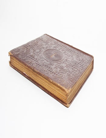 Religious and literary commonplace book of a young woman